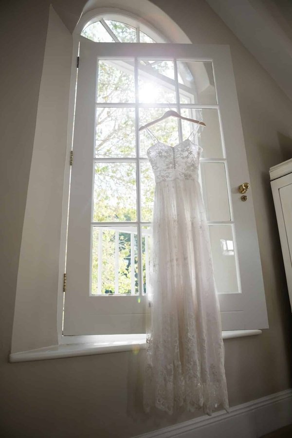 Achat d'une robe longue transparente : quel tissu choisir ?